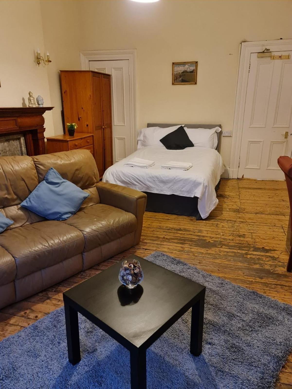 Haymarket Station Rooms 爱丁堡 外观 照片